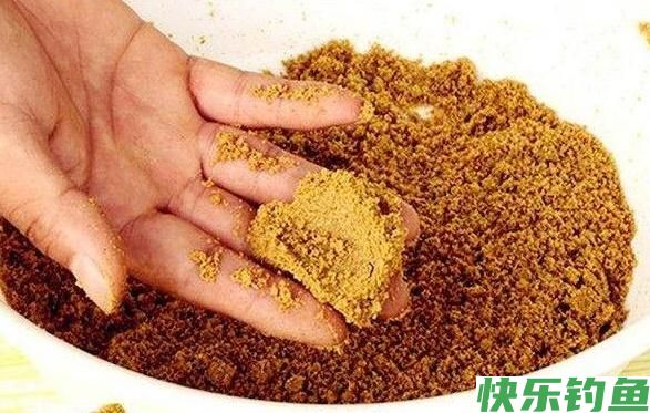 外出垂钓鳊鱼，不要忽略这几招，可以让你的鱼获倍增
